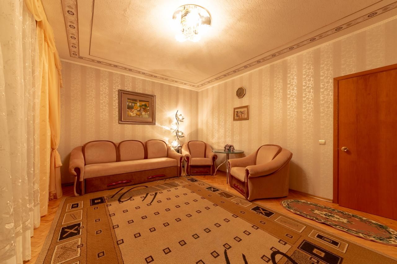 Апартаменты Comfortable three bedroom apartment st. Kutuzova, 14 Киев-4