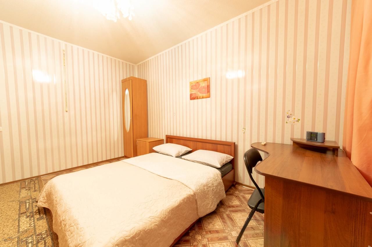 Апартаменты Comfortable three bedroom apartment st. Kutuzova, 14 Киев-15