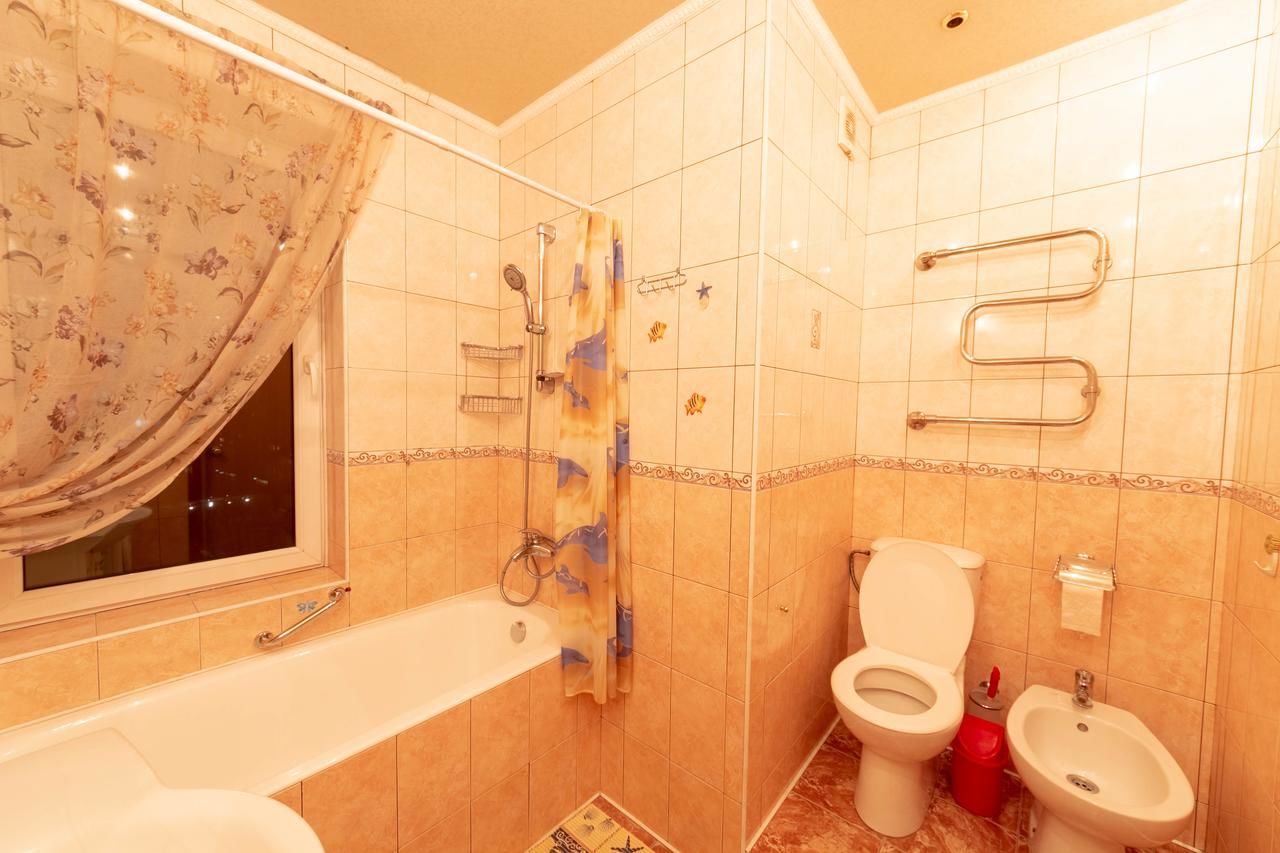 Апартаменты Comfortable three bedroom apartment st. Kutuzova, 14 Киев-23