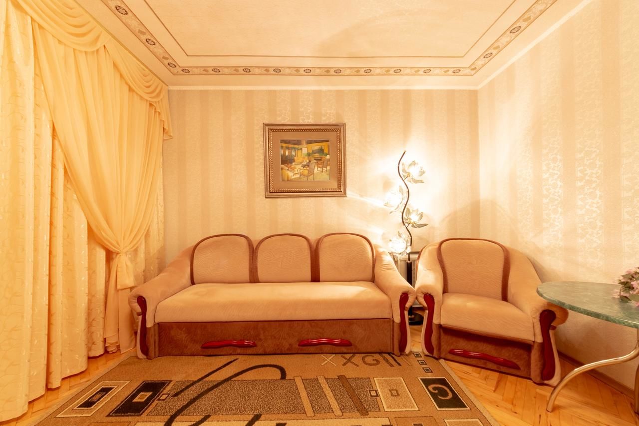Апартаменты Comfortable three bedroom apartment st. Kutuzova, 14 Киев-6