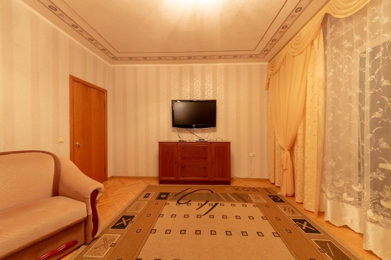 Апартаменты Comfortable three bedroom apartment st. Kutuzova, 14 Киев-9