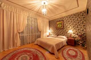 Апартаменты Comfortable three bedroom apartment st. Kutuzova, 14 Киев-6