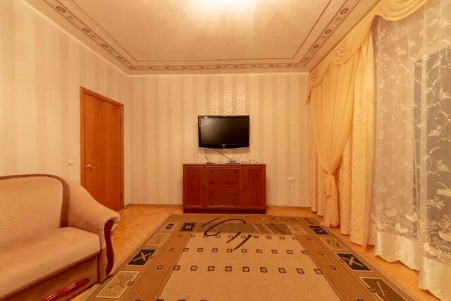 Апартаменты Comfortable three bedroom apartment st. Kutuzova, 14 Киев-8